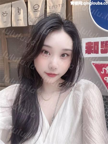 婚纱人妻巨乳啪啪视频流出 [10V+47P/330M] 预览图 1