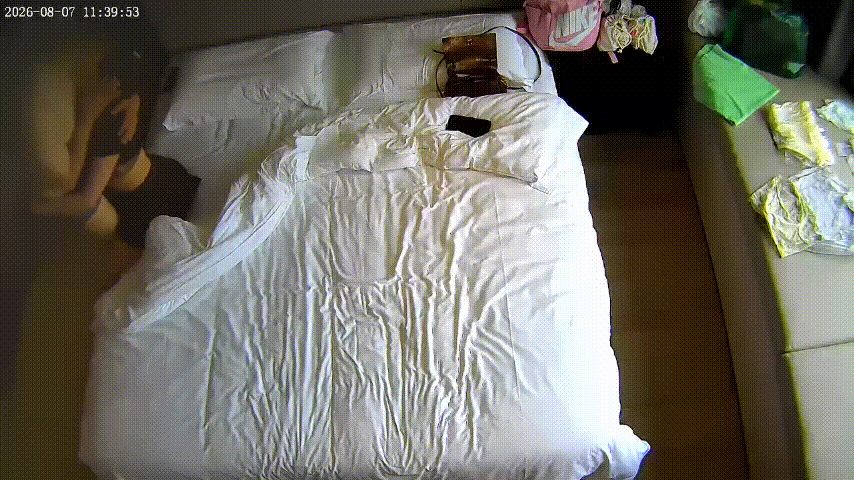 上帝視角 8-7 長裙氣質少婦跟男人酒店開房 中午穿着裙子打一炮沒放開 晚上回來火力全開 被對折起來操 1.38GB 预览图 2