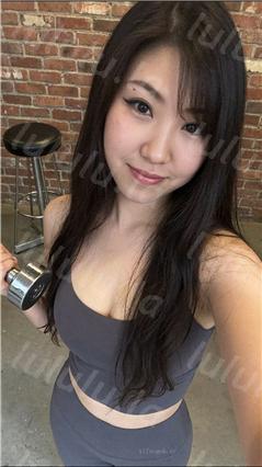 【不要在线解压】【泄密级】抖音骚女 云宝的日常 与长吊男疯狂操B 原地起飞 预览图 23