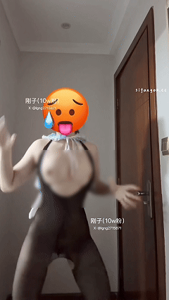 【不要在线解压】推特裸舞福利姬 刚子 26八月-2VIP劲爆裸舞 掰穴抖奶顶B起飞了 预览图 3