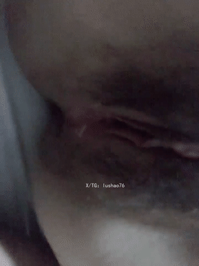 嬰兒肥酷似迪麗熱巴的LISA學生妹，肉肉滴操起來十分爽，吃雞很生疏 102.5MB 预览图 3