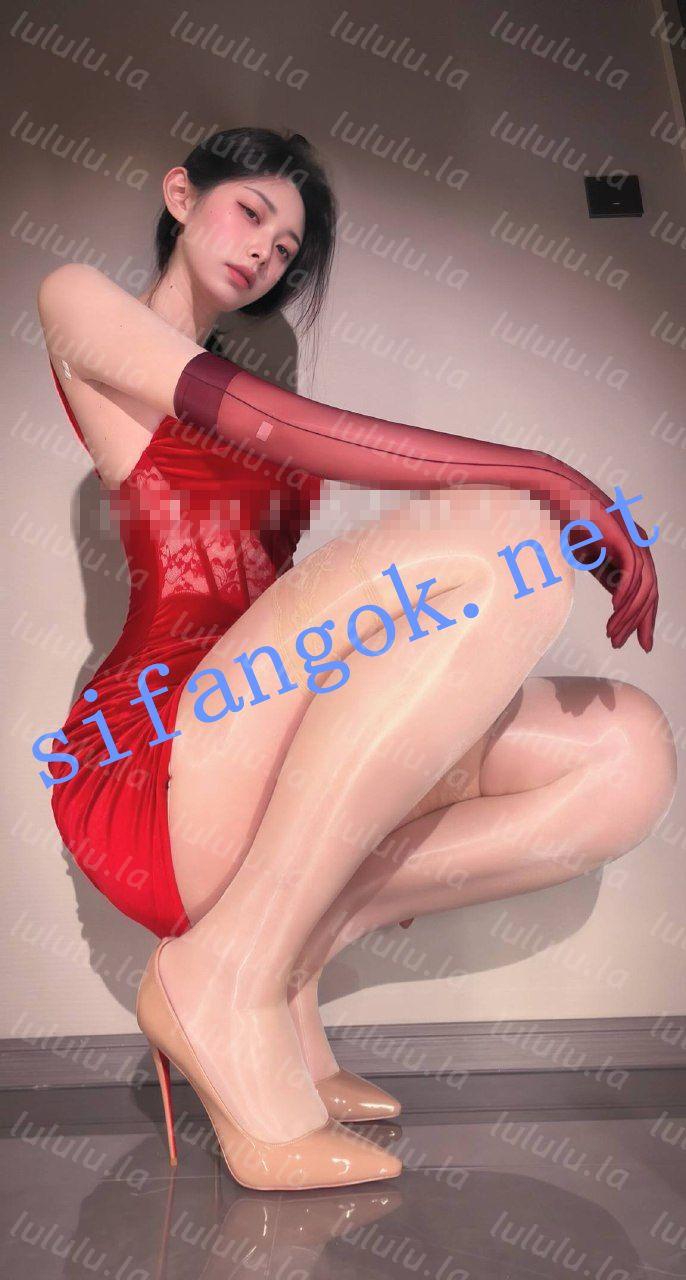 【不要在线解压】抖音超极品网红TS【丝芙兔 兔兔一米八】4月最新福利 预览图 8