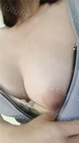 【不要在线解压】抖音超美御姐 感觉 福利私拍 掰穴自慰水润超粉嫩 奶头好长 预览图 4
