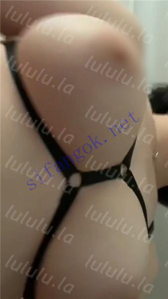 【不要在线解压】抖音主播 菠萝噗噗 大奶眼镜妹骚舞露出 疯狂啪啪起飞福利 预览图 12