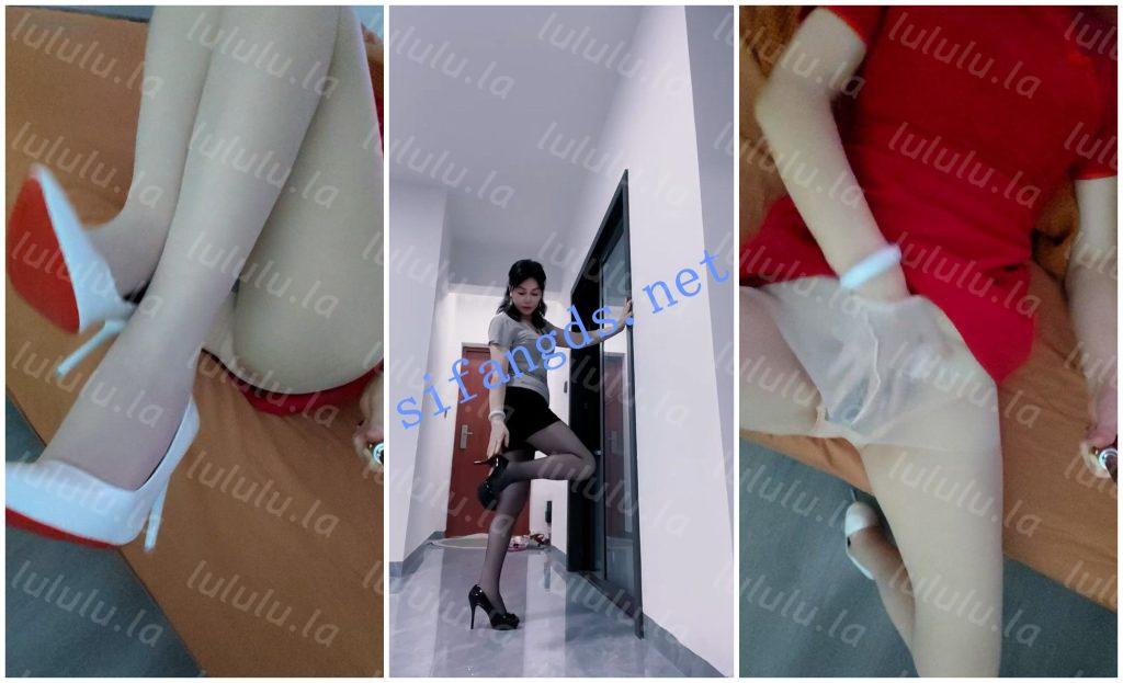 【快手福利】风骚白皙熟女【与众不同的妈妈】高跟丝自慰 预览图 5