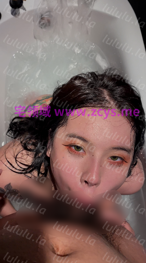 露脸高颜纹身巨乳骚货，镜前啪啪奶子乱颤，浴缸内吃鸡狗味十足13v821m 预览图 1