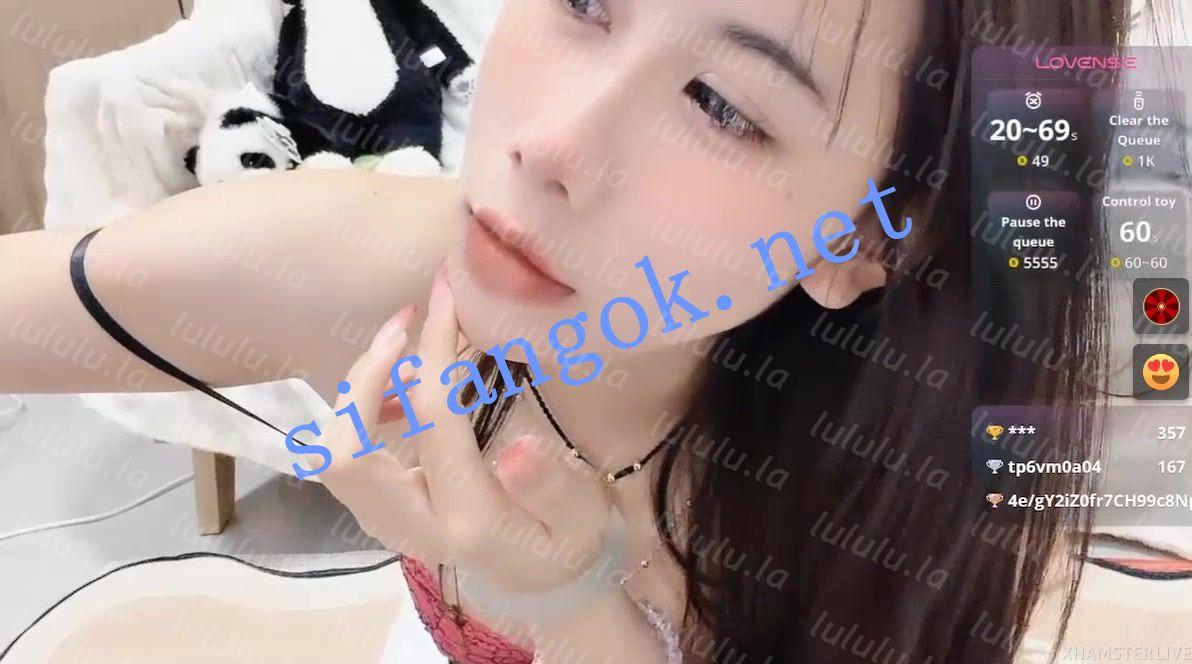 ST骨感美女 【ACAC-BB】雪白的大长腿掰开双道具自慰秀 预览图 1