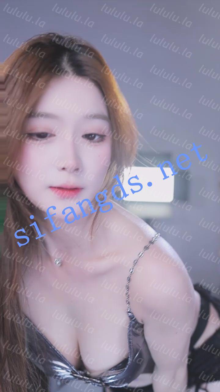 【不要在线解压】⭐【漂漂直播】S21 深沟半球抖奶 整活擦边露内大尺度骚舞
