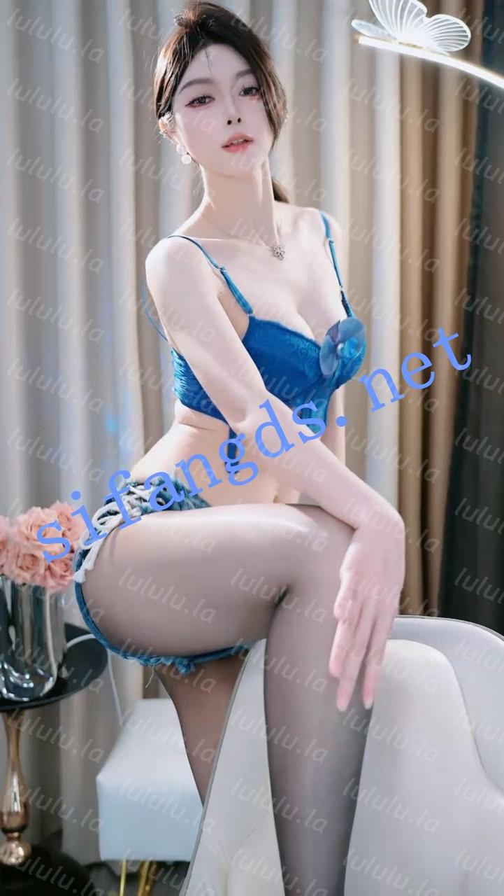 【不要在线解压】⭐【时光直播 畅聊】S34 深沟半球抖奶 整活擦边性感骚舞 预览图 8