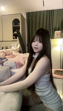 【不要在线解压】快手精致小蛋糕 KK421 娃娃脸可爱妹子反差裸舞 自慰福利 预览图 5
