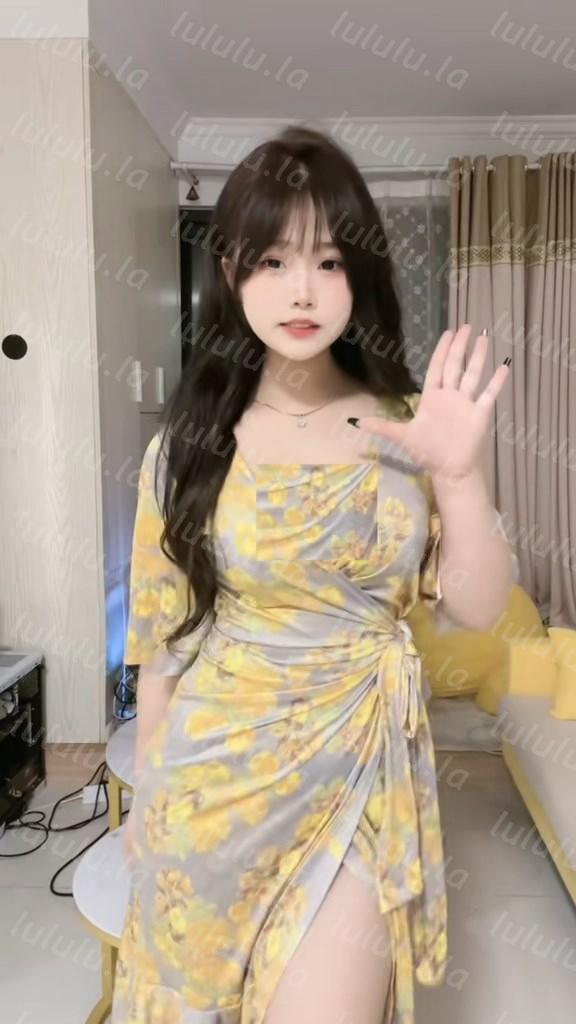 【不要在线解压】B站抖音百万粉 火锅炖兔仔 凹菟嫚 定制裸舞奶子甩飞了 预览图 5