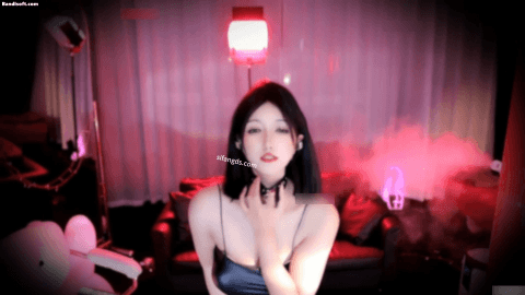 【不要在线解压】【CC 雅恩北北】性感丁字内 皮裤 揉奶巨乳 尺度骚舞