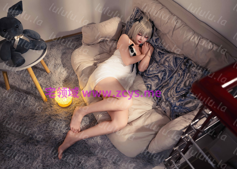 爆炸熊 – 穹妹睡衣【32P 384MB】