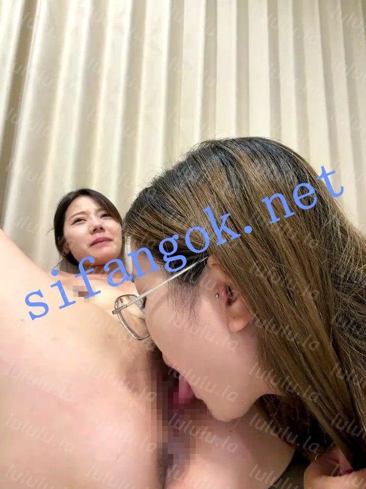 ☛ST开票【redrose520】女同双喷水舔逼高潮舌吻互玩 预览图 3