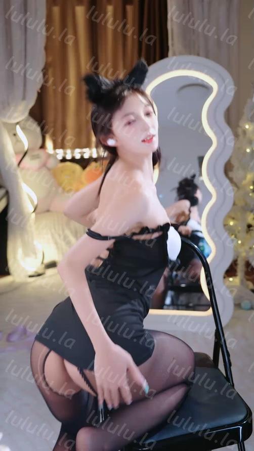 【不要在线解压】【来秀】福福/陈欣然 骚妹福福撅臀漏内内 深夜测试尺度46v#1 预览图 13