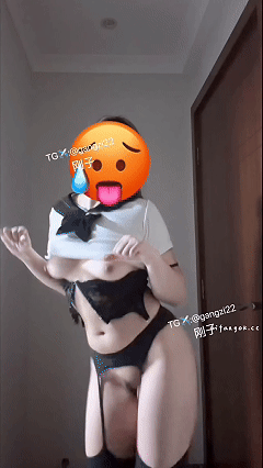 【不要在线解压】推特裸舞福利姬 刚子 26九月VIP劲爆裸舞 动感抖奶顶B起飞了 预览图 15