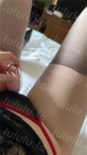 【不要在线解压】快手抖音翘臀 小婶娘 蜜桃本桃 啪啪定制美臀福利 超大合集 预览图 44