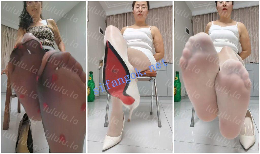 【不要在线解压】【快手福利】丝足高跟眼镜熟女【大吉大利柒柒】足底诱惑 预览图 3