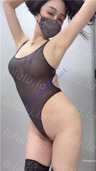 【不要在线解压】快手超美御姐 清梦 诱惑裸舞情趣自摸 美艳福利4V 预览图 11