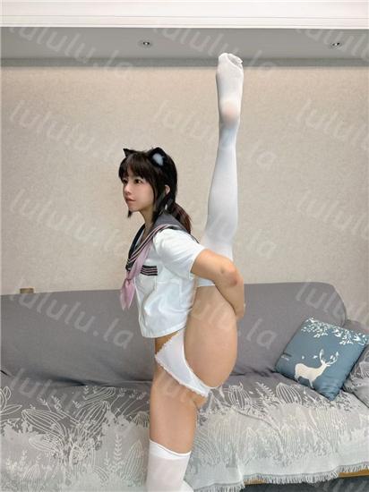 【不要在线解压】B站65W粉极品舞蹈up主【缘樱澪】精致COS反差瑜伽骚舞福利 预览图 29