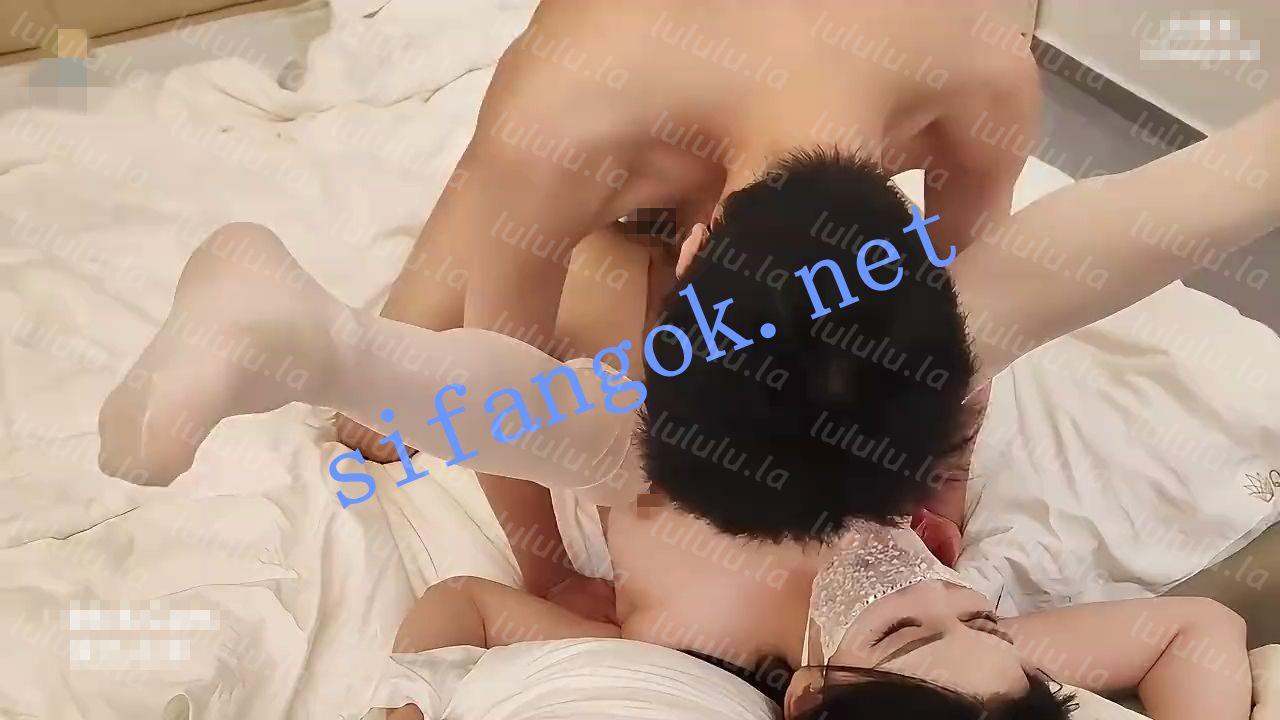 【不要在线解压】【重磅核弹】✨秀人网极品女神 白浅浅 最新别墅性爱福利 预览图 4