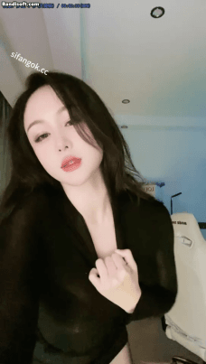 【不要在线解压】【抖音 L.露】丰满巨乳女神 顶级少妇 露点三点定制极限骚舞 预览图 14