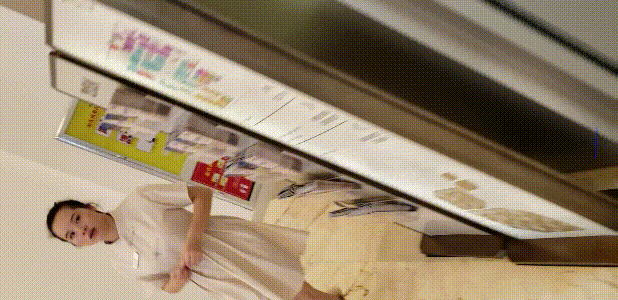 大神酒店尾随美女職員進入女廁偷拍❤️極品肥鮑魚 44.3MB