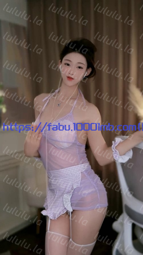 【來秀】甜妹/ 花有有 顔值身材在線 透視旗袍漏内 騷噢10V 683.4MB 预览图 1
