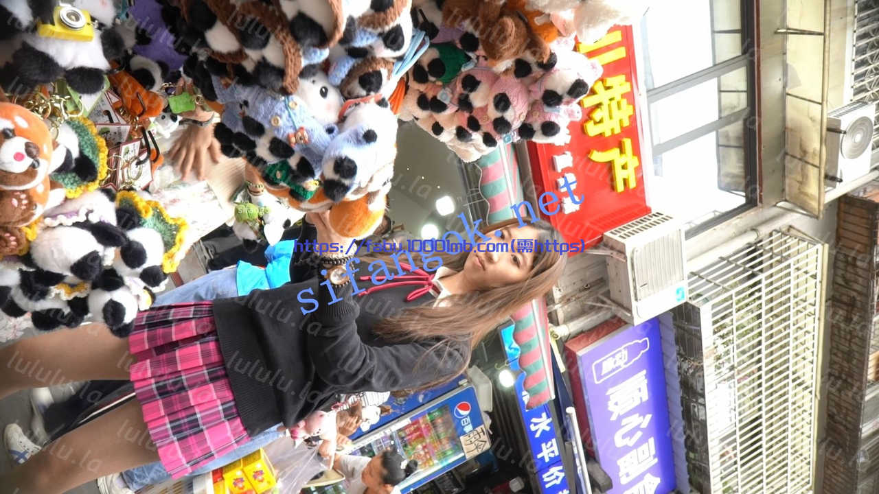 （空城原創）長腿可愛小姐姐穿超短JK裙，純白小N包裹肉臀 465.9MB