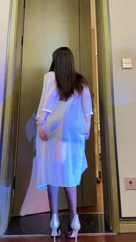 秀人爆乳女神 朱可儿  和外卖员的激情故事 [1V/1.18G]