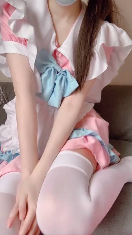 福利姬 零岁小奈美 萝莉女仆