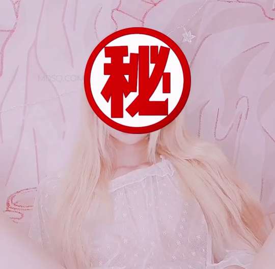 福利姬 萌面学妹 透明波点裙 [2V,93M]