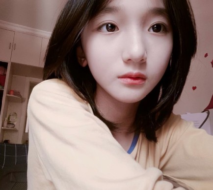 极品萝莉福利姬美女 loli一隻小羊 美好年轻身材更新视频福利合集 [18P+22V 645MB]