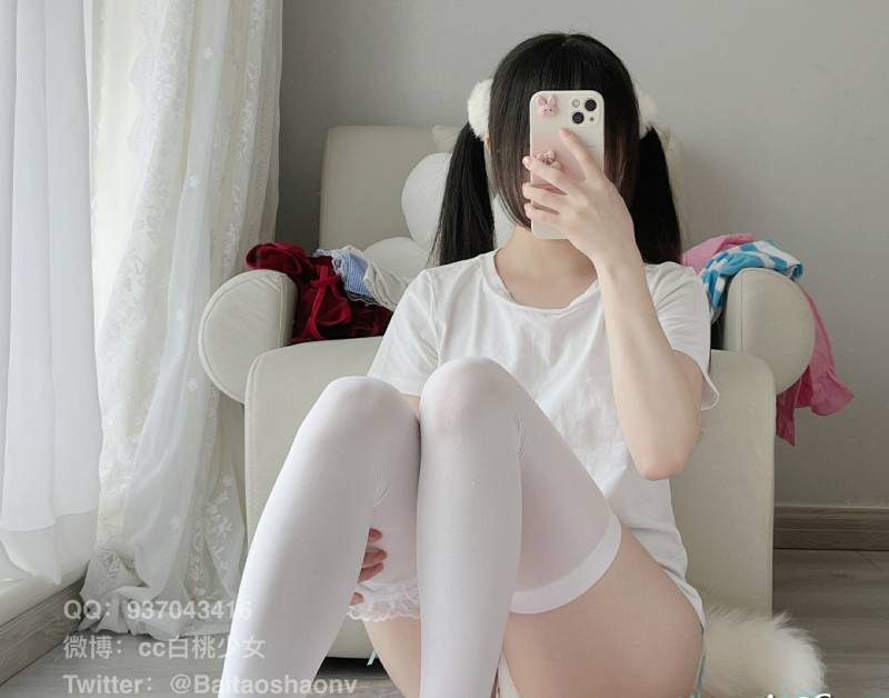 白桃少女 白T猫系女友 [1.74G]