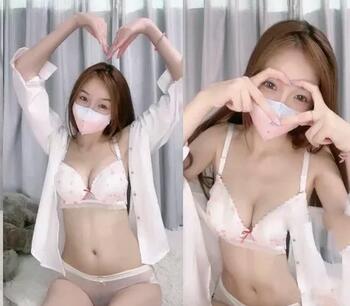 ⭐⭐⭐顶级女神，【怜蕾】，蜂腰翘臀，上帝视角欣赏这美妙胴体，娇滴滴的声音，还有尿在客厅的画面，太刺激了~~~ ~ ~~~~~~~~~~~~~~~~~ ~ ~~ ~~！~⭐⭐⭐撸管佳作-福利岛