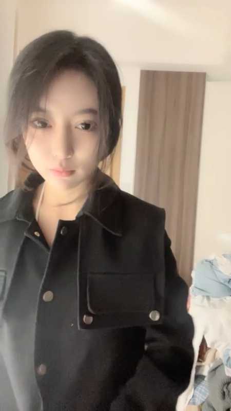 万人求的极品颜值女神 恩惠 10月多场合集 [15V/8.67G]-福利岛