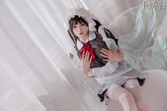 极品网红黏黏团子兔(咬一口兔娘)写真作品五套新作合集