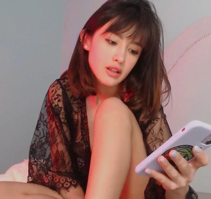 情趣薄纱-超美的拉丁裔直播录屏 1V 709m