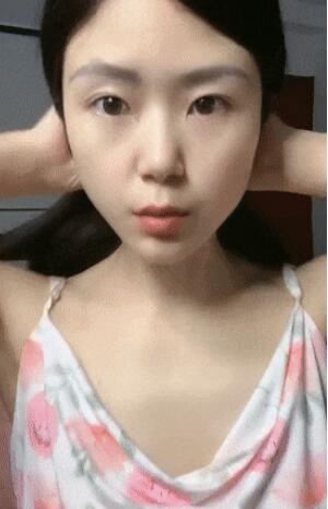 ⭐⭐⭐新人，正宗邻家女神，超纯超漂亮，【奶糕】，这浅浅的一笑真让人心动，一只手抓奶，一只手抠-福利岛