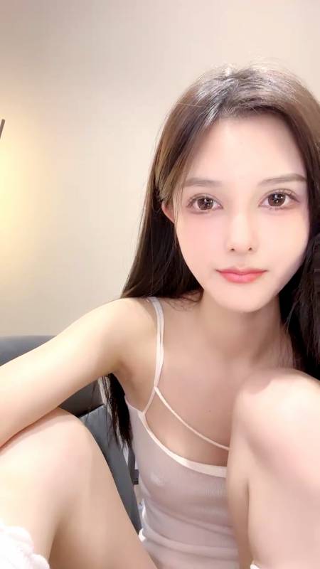 极品美女 香奈奈 视频 [1v,2.14g]
