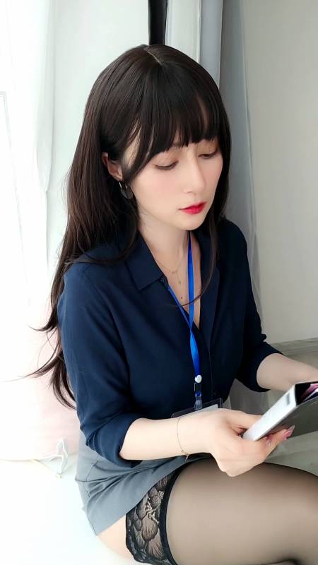 白银81[Fantia] 2022年12月合集 [366P/8V/1.60G]