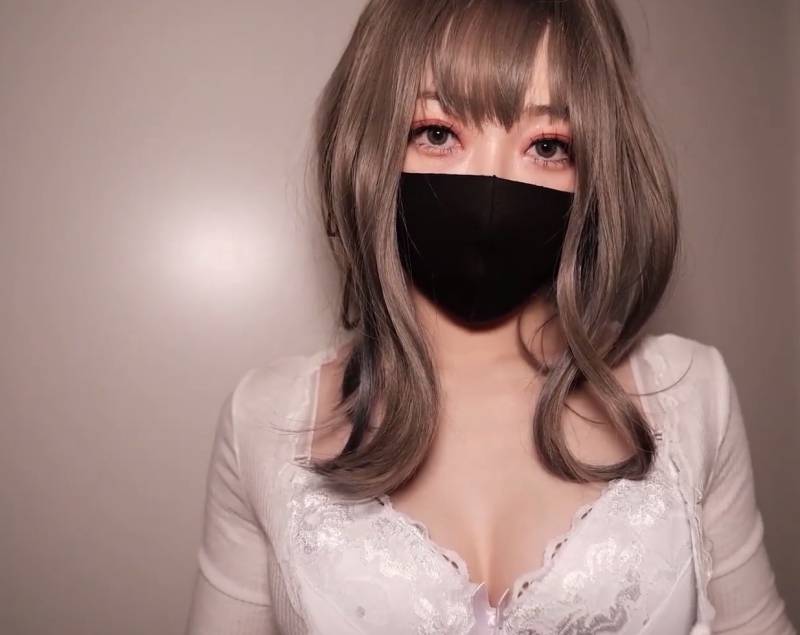 柚子喵 美女上司线下陪玩 [1V/2.40G]