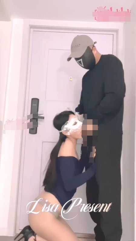 Vivian姐- 激情演绎被外卖员强暴 肉棒强制深喉吸吮 阳具玩弄骚痒淫穴 狂操女神口爆采精806M-福利岛