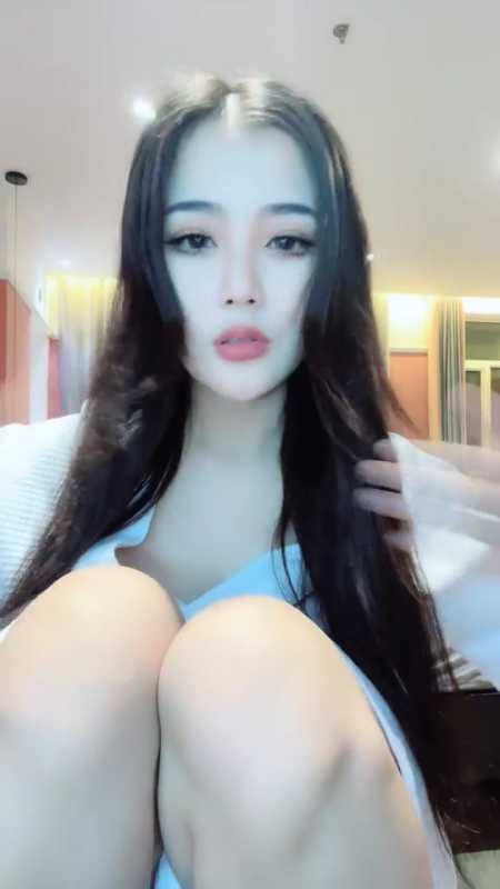 推荐正宗网红脸超美女神 心结 [16V/4.7G]-福利岛