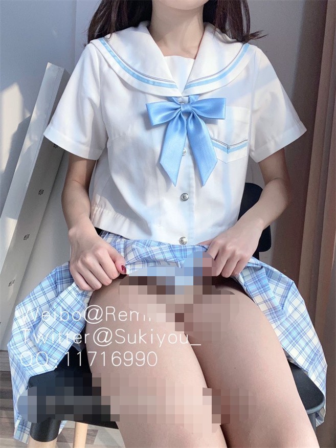 无比粉嫩95后小少妇『苏友儿 Sukiyou』大尺度私拍 魔鬼身材 御姐女神范 极品粉嫩小鲍鱼 428M-福利岛