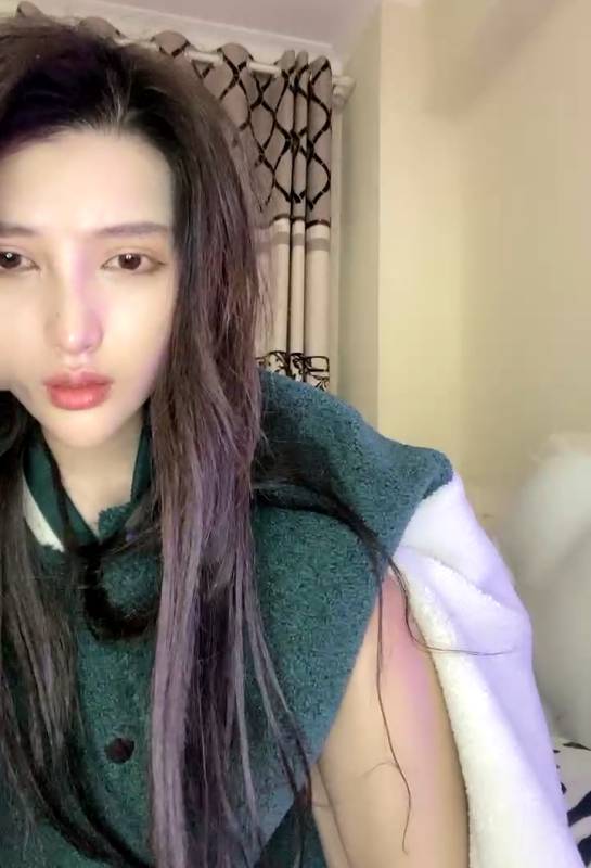 极品女神才艺多多 [1V/1.21G]