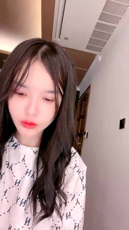 极品尤物 幼猫 极品身材 [1V,879M]