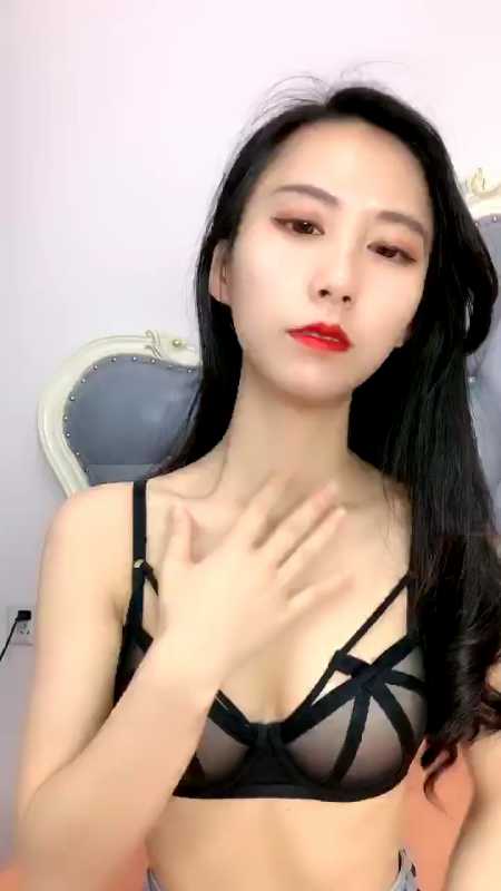 超美骨感黑丝长腿性感女神 杭州名模 [3V/2.15G]-福利岛