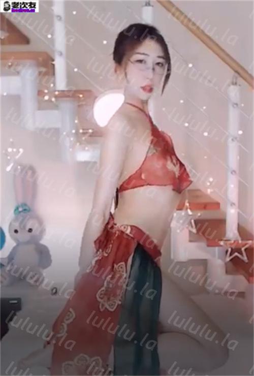 虎牙斗鱼CC主播豆豆 小麻豆子 蜜小兔私人定制福利舞蹈视频 [5V+800M]-福利岛