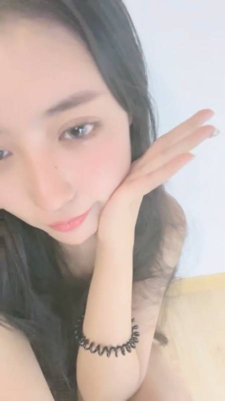 极品女神 恩惠 首次脸视频 [4.78g]